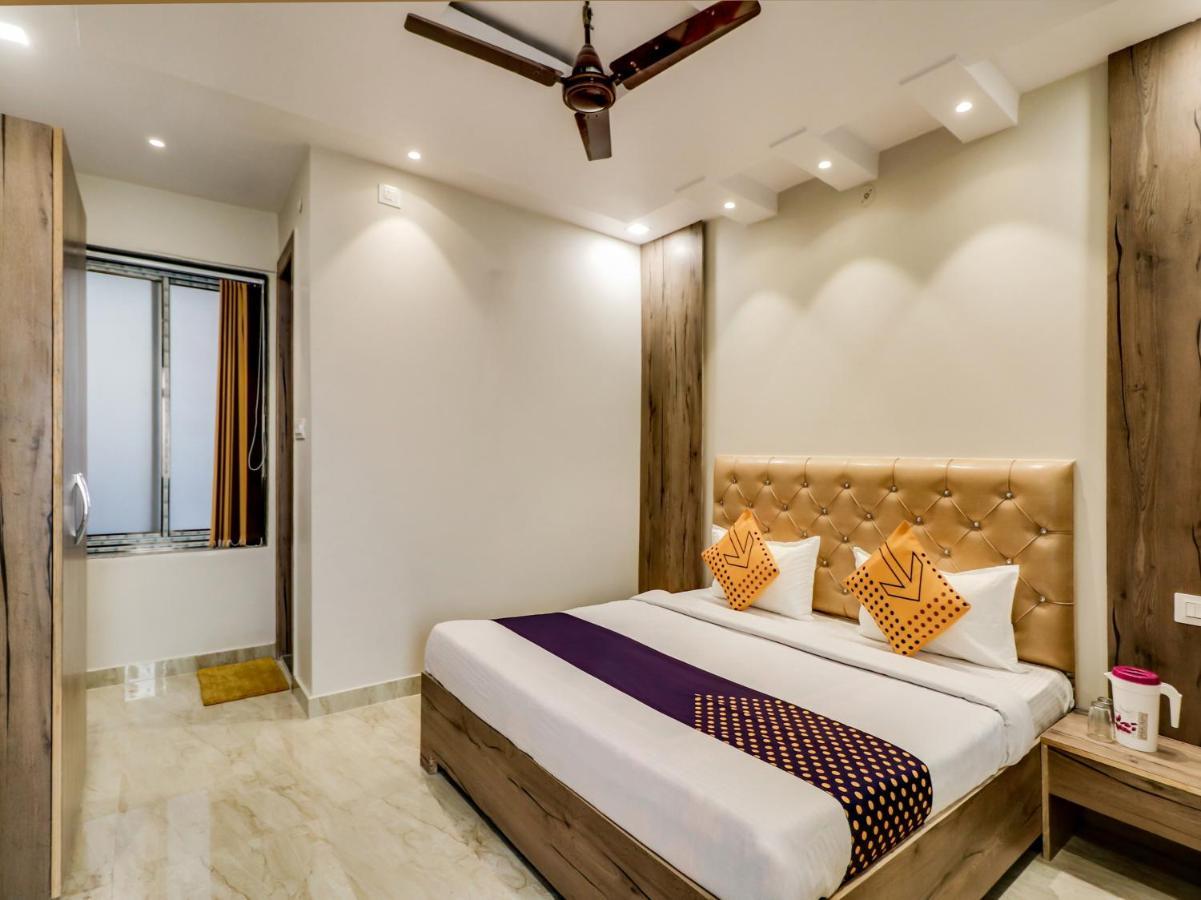Spot On 69549 Hotel Shri Ram Kashi Muthiganj Экстерьер фото