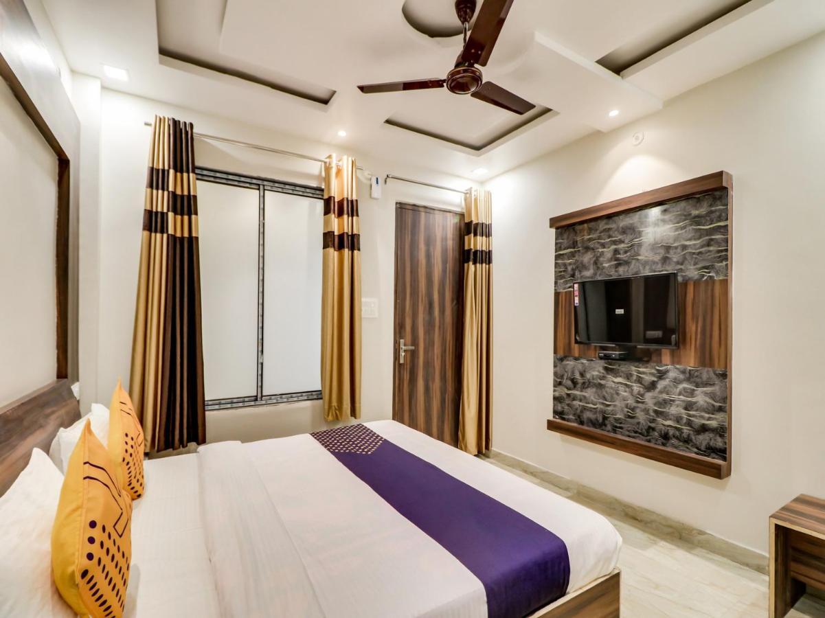 Spot On 69549 Hotel Shri Ram Kashi Muthiganj Экстерьер фото